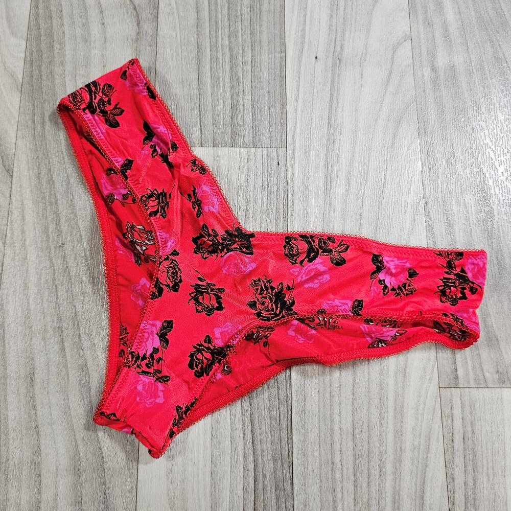 Victoria's Secret VERY SEXY Red Floral Silky High Leg Cheeky Panty Size XS